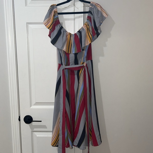 Button up striped Entro dress - Picture 6 of 6